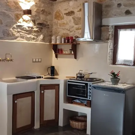 Hébergement de vacances Hatzanario Apeiranthos Apérathos