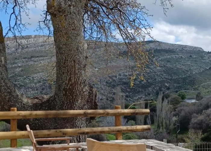 Hébergement de vacances Hatzanario Apeiranthos